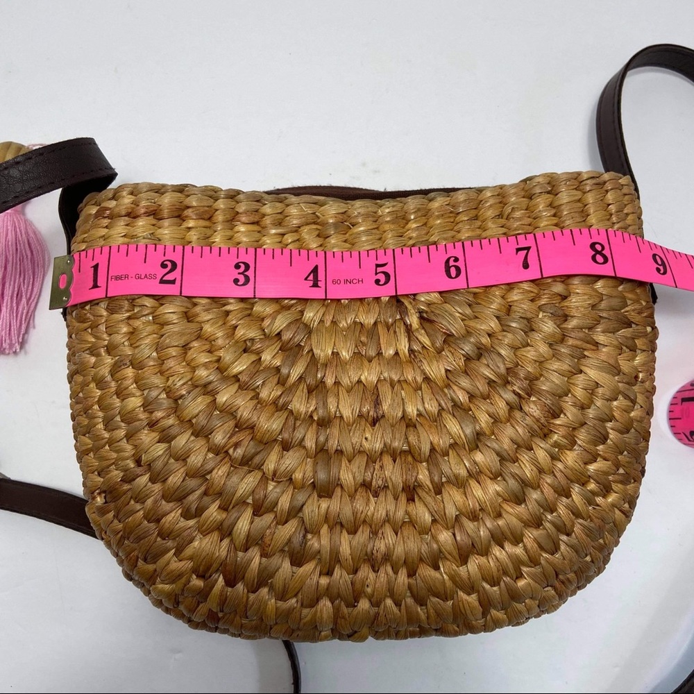 SOLD! Water Hyacinth Straw Women’s Bag - Picture 8 of 8